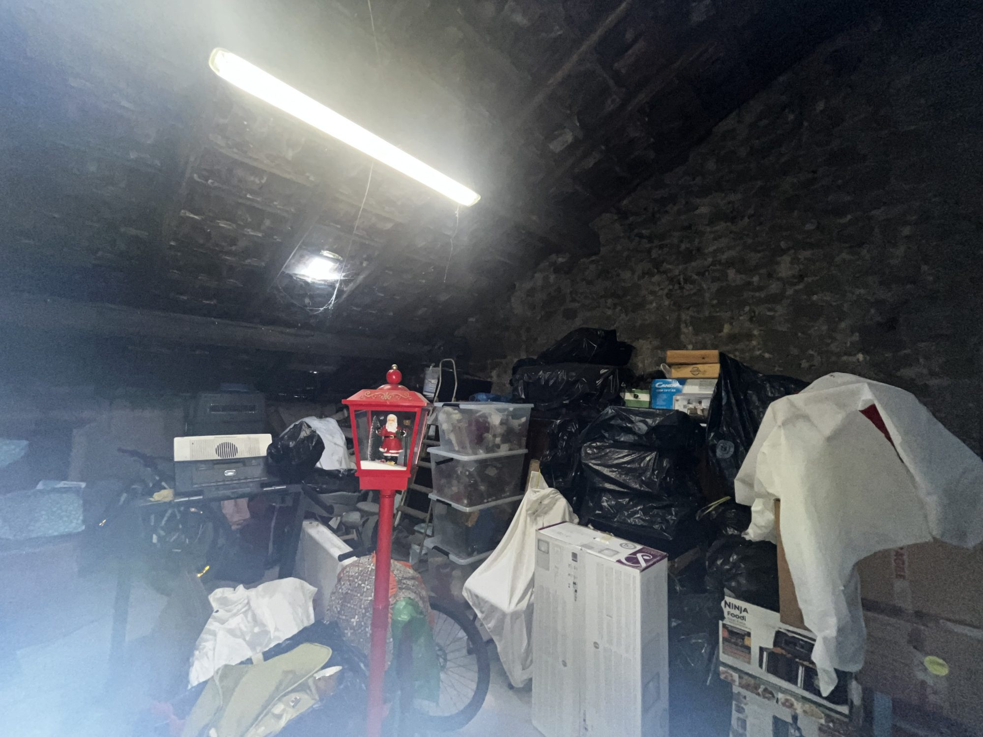 Maison avec travaux + petite maison rénovée...
